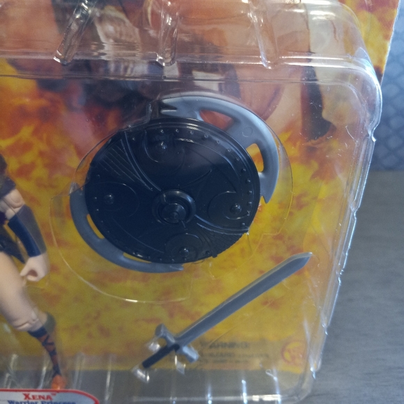 1995 Toy Biz Hercules The Legendary Journeys Xena Warrior Princess Action Figure - Picture 3 of 7